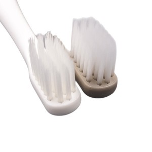 Cepillo de dientes minimalista de cerdas suaves con cabezal pequeño, de nailon, manual, para uso doméstico, para adultos, 10,79 g - Product Image 5