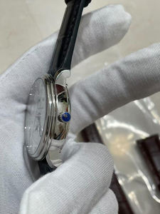 2025 nouveau concepteur de <span class=keywords><strong>montre</strong></span> pour hommes à mouvement automatique, <span class=keywords><strong>bracelet</strong></span> en cuir de verre saphir de <span class=keywords><strong>montre</strong></span> étanche - Product Image 4