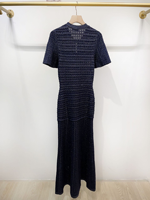 Nuevas llegadas: Vestido casual de Ramadán hasta la rodilla con cuello de burbuja brillante y manga perforada de estilo francés de alta costura.