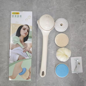 2025 meilleure vente léger Silicone bain brosse longue en plastique douche pied vache électrique Massage épurateur cuir chevelu visage chamois mélange - Product Image 6