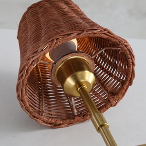 2700K Kreative Tischlampe Kabellose Schreibtischleuchte Wiederaufladbar Tragbar Restaurant Luxus mit Rahmen Romantisches Abendessen Licht Schreibtischlampe - Product Image 4