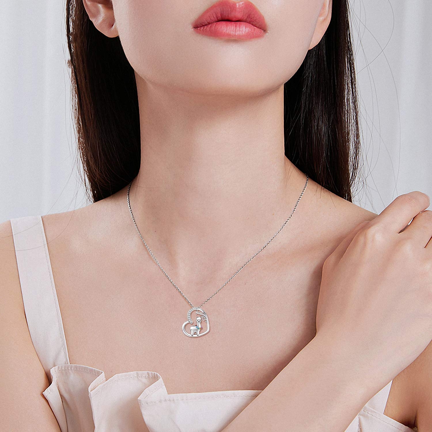 Collana a chiave con strass lucidi, regalo di gioielli per San Valentino, cuore in zirconio, collana personalizzata a forma di chiave d'amore - Cina Collana e collana semplice prezzo