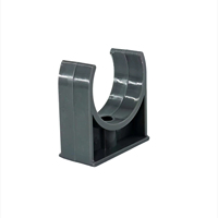 Pince en forme de U de canalisation en plastique PVC de haute qualité pour application d'eau Norme DIN lisse ASTM