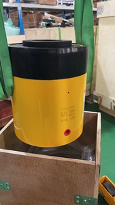 RCH-1003 Cilindro hidráulico de 100 toneladas con retorno por resorte, émbolo hueco y orificio central para tensado - Product Image 3
