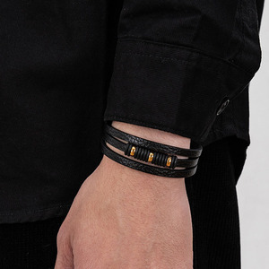 Pulsera de Cuero de Doble Capa Grabable en Acero Inoxidable Vintage para Hombre - Product Image 4