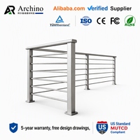 Balustrade en aluminium et verre de qualité marine, résistante aux intempéries, pour villa, maison de plage, appartement de luxe