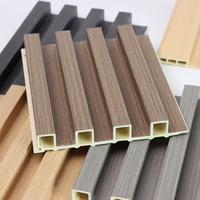 Wpc Pvc Alternatives décoratives en bois Revêtement mural intérieur Revêtement en plastique Panneaux muraux extérieurs en bois