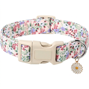 Floral Dog <b>Collar</b> With Adjustable Buckle Closure For Small Dogs Cute Style All Seasons Polyester Material - Product Image 1