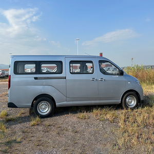 Wuling Yangguang Electric Van 8 <span class=keywords><strong>Seat</strong></span> Minivan Coche eléctrico <span class=keywords><strong>7</strong></span> Asientos 8 Asientos Electric Mini Bus 9 Seater Passenger Van Ev Mini Bus - Product Image 3