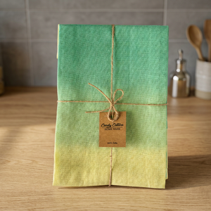Serviette de cuisine en coton tissé jaune uni hypoallergénique Candy Cottons, écologique, lavable en machine, forme rectangulaire, articles ménagers - Product Image 1