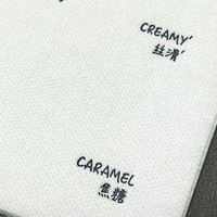Serviettes en papier Airlaid noires estampées à chaud, sur mesure, 25x25cm, en gros, pour hôtels, banquets et restaurants