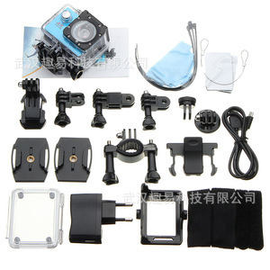 Caméra d'action 4K Ultra HD étanche jusqu'à 30m avec Wi-Fi, fixation pour casque, mini caméra sport pour enregistrement de plongée - Product Image 5