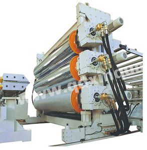 Ligne d'extrusion de rouleaux imperméables en cuir pour sols en PVC Ligne de production de revêtements de sol imperméables en PVC - Product Image 2