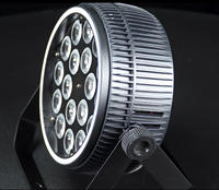Nouvelle lampe LED Par Slim avec anneau LED 18x18W RGBWA UV 6-en-1, éclairage de scène DMX512 pour événements religieux, soirées DJ, bars et spectacles