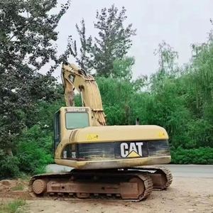 Excavadora de cadenas Caterpillar CAT320C usada de 20 toneladas con motor diésel Cummins, certificación CE, cucharón, bomba hidráulica y transmisión. - Product Image 2