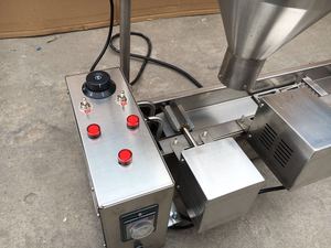OEM đầy đủ tự động <span class=keywords><strong>Donut</strong></span> Fryer điện <span class=keywords><strong>Donut</strong></span> Maker thương mại cấp thực phẩm thép không gỉ <span class=keywords><strong>Donut</strong></span> Máy làm - Product Image 2