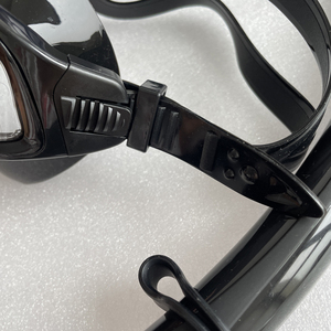 Harga Pabrik <span class=keywords><strong>Set</strong></span> Masker Selam Bebas Defog dan <span class=keywords><strong>Snorkel</strong></span> <span class=keywords><strong>Volume</strong></span> Rendah Masker Snorkeling untuk Dewasa - Product Image 6