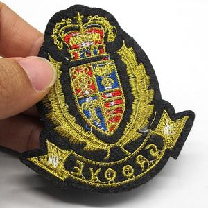 Vendita all'ingrosso accessori distintivo 3D <span class=keywords><strong>Patch</strong></span> di ricamo con lettera personalizzata Logo dettagli per accessori di abbigliamento - Product Image 4