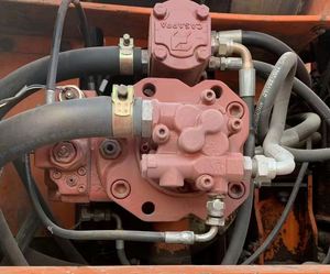 Excavadora de Ruedas Usada Doosan Serie DH150W Modelo 2023, 15 Toneladas, Motor y Caja de Cambios, Bomba Hidráulica, Fabricada en Corea, Equipo de Construcción - Product Image 5