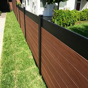 Paneles <span class=keywords><strong>de</strong></span> Privacidad <span class=keywords><strong>de</strong></span> Aluminio <span class=keywords><strong>de</strong></span> Diseño Moderno y Alta Calidad, Estilo Persiana Vertical, Poste <span class=keywords><strong>de</strong></span> Cerca para Uso Doméstico - Product Image 1