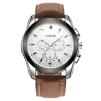 Montre à quartz pour homme à trois aiguilles, étanche, tendance, avec boîtier en alliage et bracelet en cuir, personnalisable pour le commerce extérieur, produit phare