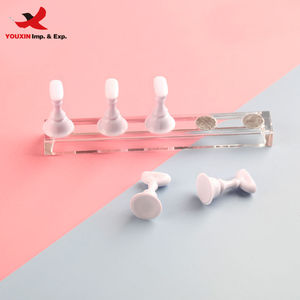 Soporte Magnético de Alta Calidad para Práctica de Uñas, Exhibición de Esmaltes y Puntas de Uñas para Mujeres/Niñas - Product Image 6