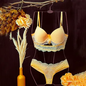 Gantungan baju renang kawat bentuk tubuh 3D logam Bikini pakaian renang gantungan untuk gantungan Lingerie grosir