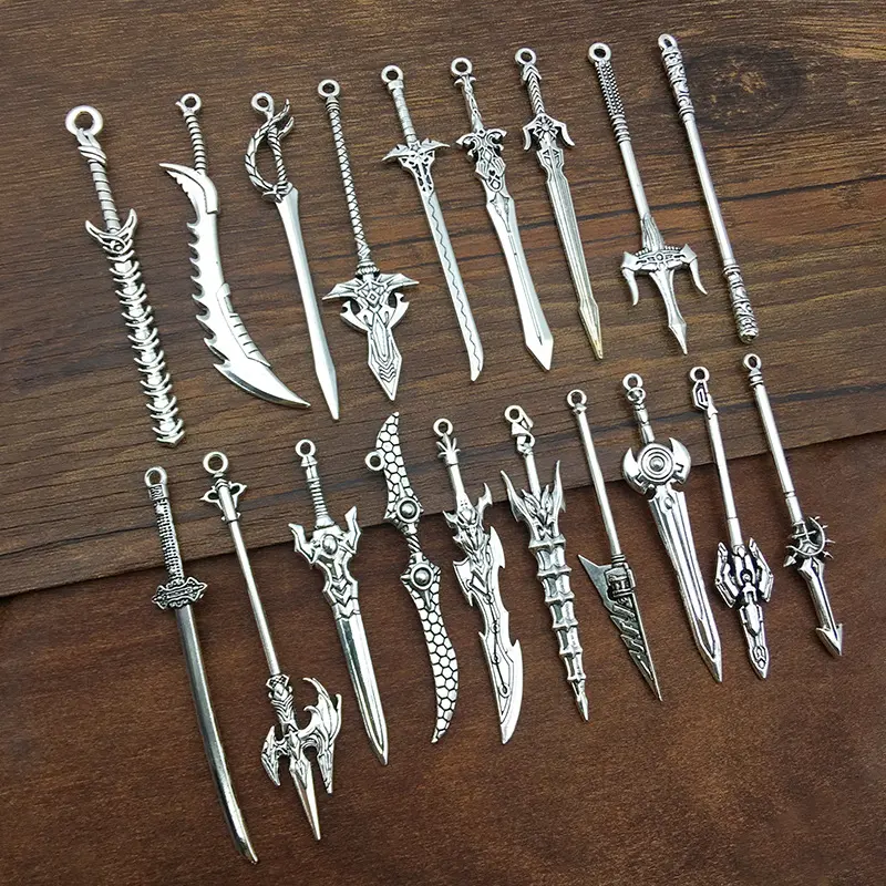 DIY alaşım gümüş çinko alaşım bıçak kılıç kolye kolye bilezik takı yapımı için Charms anahtarlık anahtarlık aksesuarları