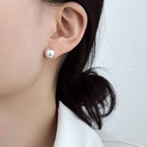 Pendientes de Plata de Ley 925 con Baño de Rodio y Superficie Pulida, Diseño Circular con Cuentas, para Mujer, Uso Diario, Marca Dylam Dainty Unique - Product Image 2