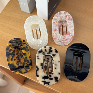 Fermacapelli a Forma di Tartaruga con Fibbia Rotonda Curva e Pieghevole 10cm Accessori per Capelli in Acetato - Product Image 5