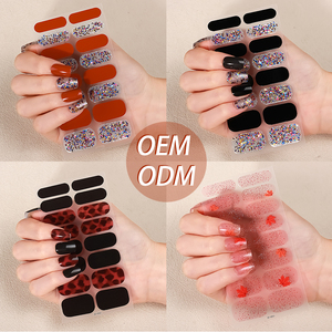 Autocollants pour ongles à 16 doigts, vente chaude, style européen et américain, 3D, enveloppants, imperméables, poudre onyx, <span class=keywords><strong>film</strong></span> brillant pour ongles, directement de l'usine - Product Image 3