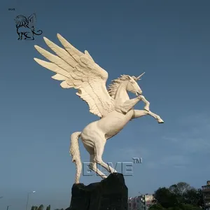 BLVE大型屋外公園装飾手彫り動物像白い大理石の空飛ぶ馬の彫刻