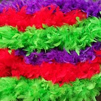 Haute qualité en gros élégance Chandelle couleur unie Boas pour les décorations de fête robe Costume décor de fête de mariage