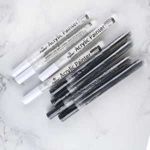 <span class=keywords><strong>Pennarello</strong></span> <span class=keywords><strong>per</strong></span> pittura acrilica <span class=keywords><strong>pennarello</strong></span> colore nero <span class=keywords><strong>bianco</strong></span> <span class=keywords><strong>pennarello</strong></span> a base d'acqua <span class=keywords><strong>per</strong></span> il disegno - Product Image 4