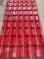 Diseño moderno Aislamiento térmico y acústico Teja de techo de plástico Hoja de techo Upvc Materiales de construcción Tejas De Pvc