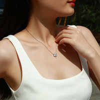 Collier en argent sterling S925 avec trèfle à quatre feuilles en moissanite 2.0 CTW et pierres taillées en cœur pour femmes
