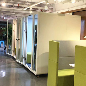 屋内ポータブルオフィスキャビンポッドオフィス使用個人用防音ジムブースフィットネスルーム音響ヨガブース電源付き - Product Image 2