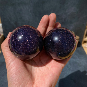 Esfera de Piedra Azul al por Mayor, Bola de Cristal de Cuarzo Transparente de Alta Calidad, Pequeña Esfera Pulida con Forma de Corazón, Mascota del Amor Feng Shui - Product Image 3