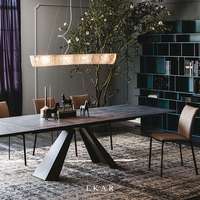 Nouveau design Table de cuisine italienne moderne Nouveau matériau Table à manger en céramique et carreaux de porcelaine avec base en métal; table de cuisine