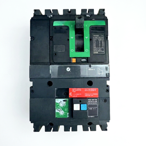 Disjoncteur différentiel NSX100F d'origine avec boîtier en plastique authentique, livré avec une garantie d'un an - Product Image 1