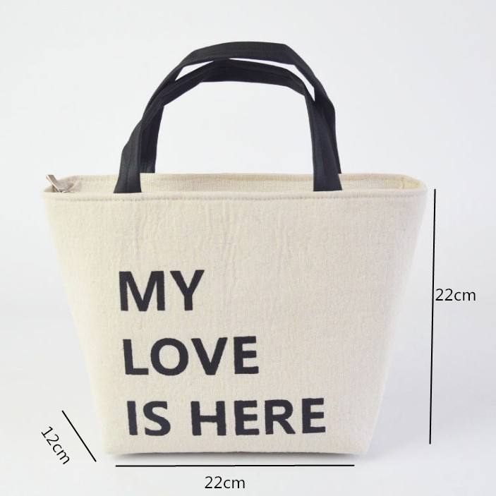 กระเป๋าเบนโตะลายตัวอักษร