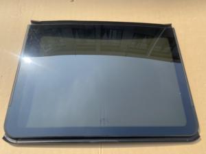 <span class=keywords><strong>Parabrezza</strong></span> Originale di Qualità OEM per Auto <span class=keywords><strong>X1</strong></span> F48 - Marca Hutai Nuovo di Zecca - Product Image 3