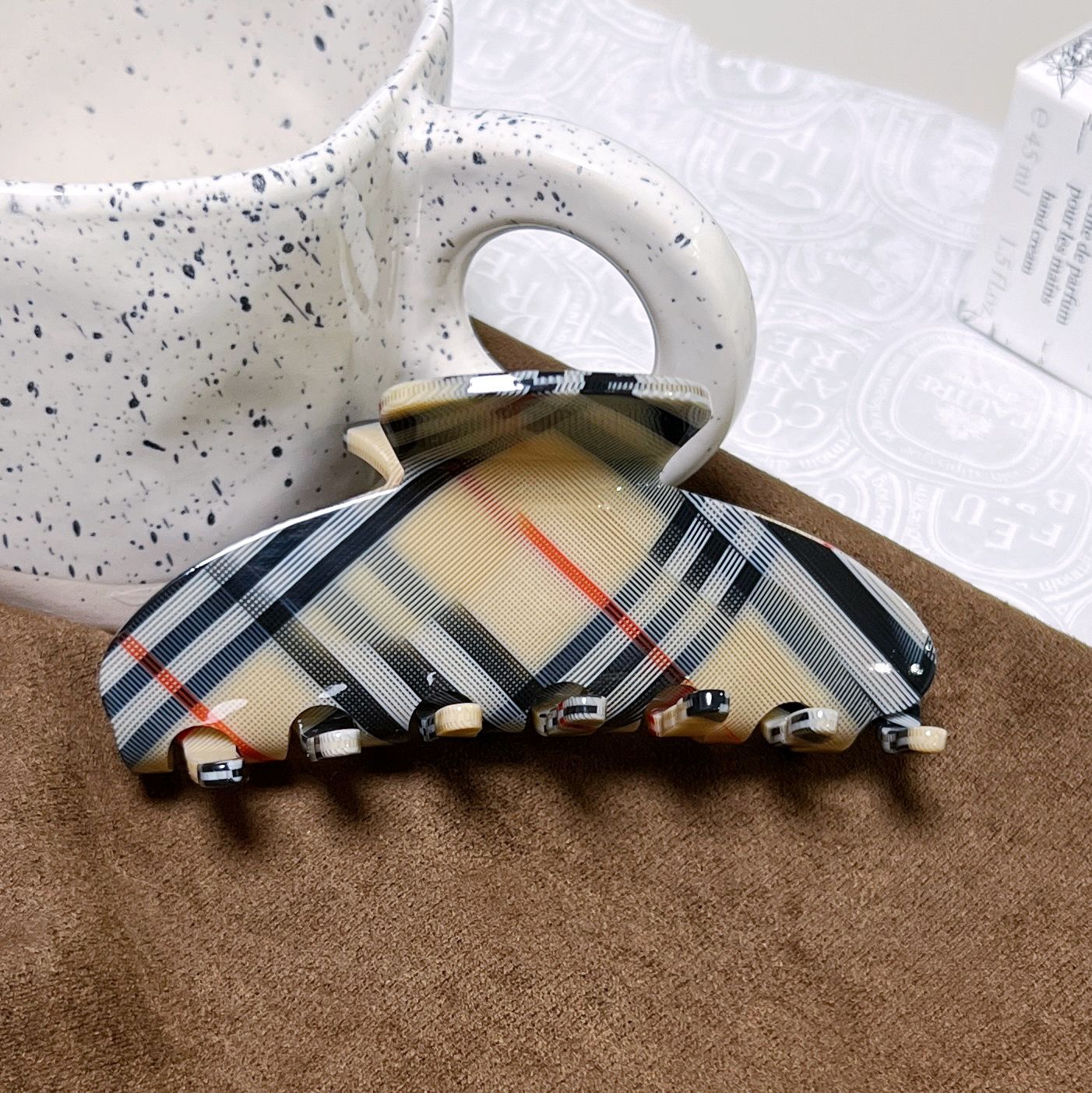 khaki plaid
