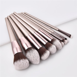 11Pcs Goat Hair Makeup Brush Set Wood Handle Black Soft Durable Face Eye Powder Blending Eco Friendly Daily Use Makeup Brushes - Product Image 5