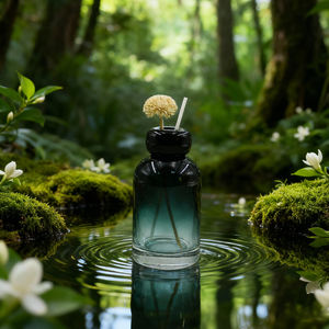 Bouteille diffuseur à roseaux vide en verre, ronde, violet-rouge, de luxe, rechargeable, pour huiles essentielles et parfums - Product Image 2