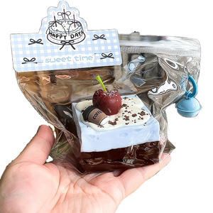 Nouveauté 2025 : Série de jouets à presser unisexes en silicone de qualité alimentaire, ultra-moelleux et collants, motif gâteau au sel marin réaliste, inspirés des desserts, très tendance - Product Image 1