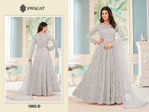 Vestido Anarkali de Diseñador de Primera Calidad con Bordado y Lentejuelas Disponible a Precio de Exportación - Product Image 5