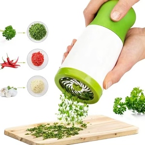 Molino de Hierbas, Molinillo de Especias, Triturador de <span class=keywords><strong>Perejil</strong></span>, Picador de Verduras, Cortador de <span class=keywords><strong>Ajo</strong></span>, Molinillo de Especias de Cilantro, Accesorios de Cocina - Product Image 1