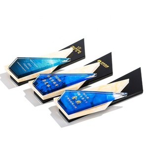 Promotionnel Asie Vente en gros : Statue d'aigle 3D, Plaque et trophée Dragon en cristal, Articles de récompense, Offre spéciale - Product Image 2