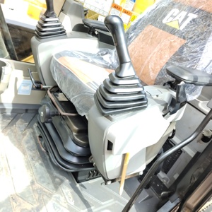 Excavadora hidráulica sobre orugas Caterpillar 320E usada de 20 toneladas con bomba de caja de cambios 2022 modelo 133KW potencia para ingeniería y construcción - Product Image 3